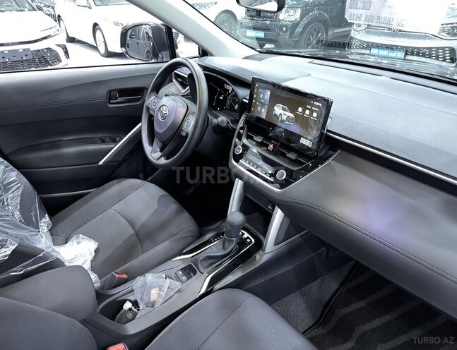Toyota Corolla Cross-10