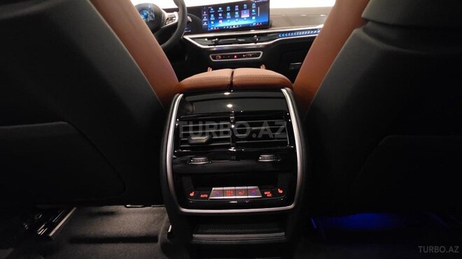BMW X6-15