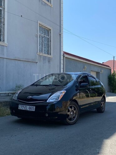 Toyota Prius-2