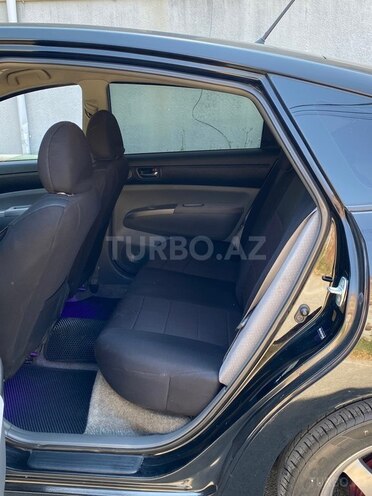 Toyota Prius-7