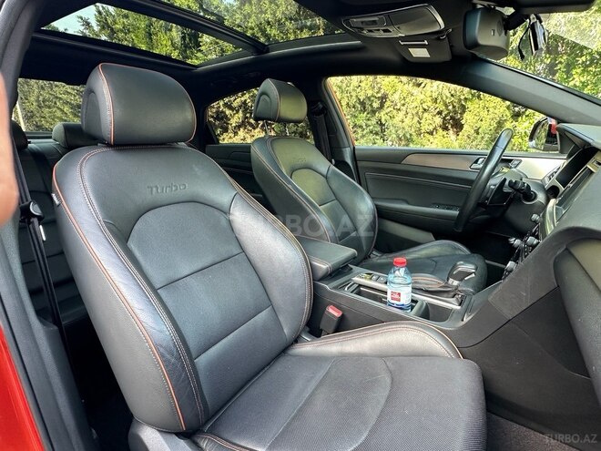 Hyundai Sonata-14
