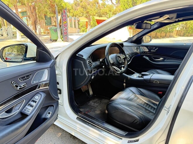 Mercedes S 350 d-8