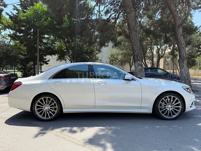 Mercedes S 350 d-7