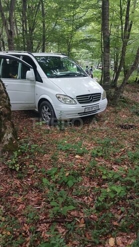 Mercedes Vito 111 CDI-1
