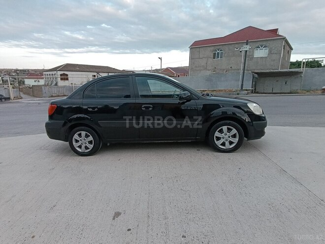 Kia Rio-3
