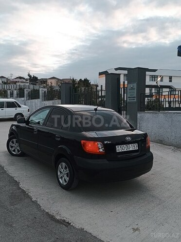 Kia Rio-6