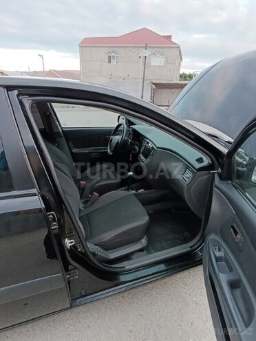 Kia Rio-15