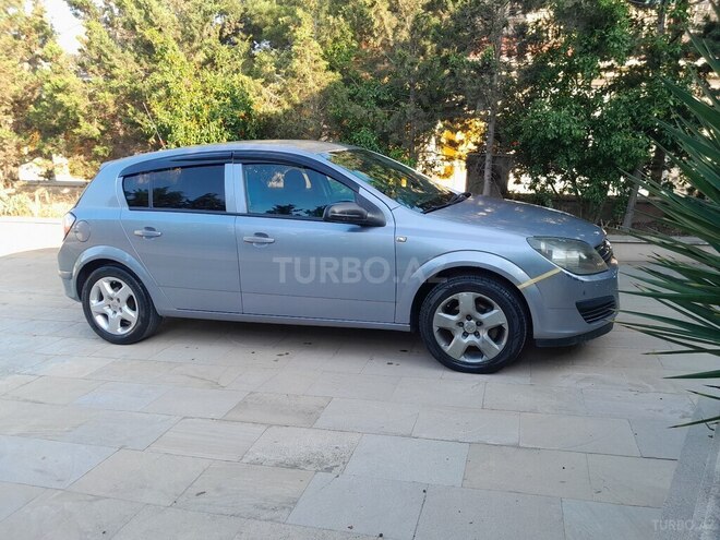 Opel Astra-7