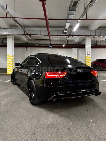 Audi A5-2
