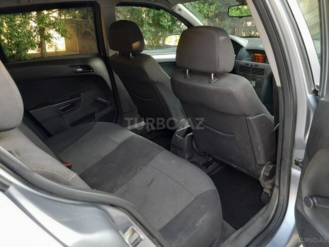 Opel Astra-15