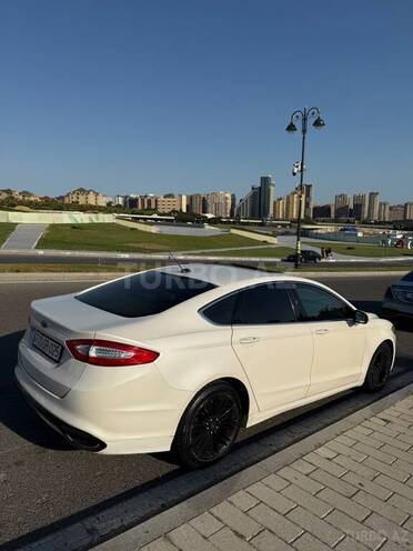 Ford Fusion (North America)-2