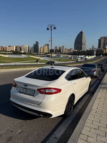 Ford Fusion (North America)-3