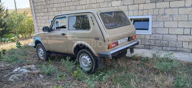 LADA (VAZ) Niva-9