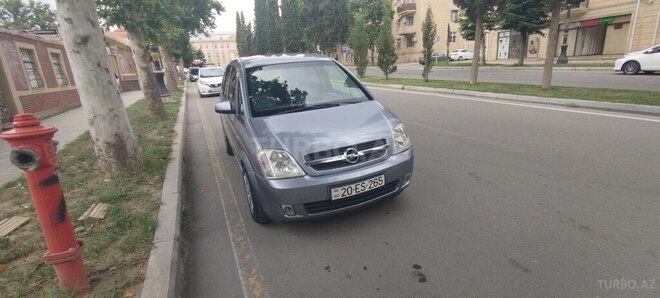 Opel Meriva-2