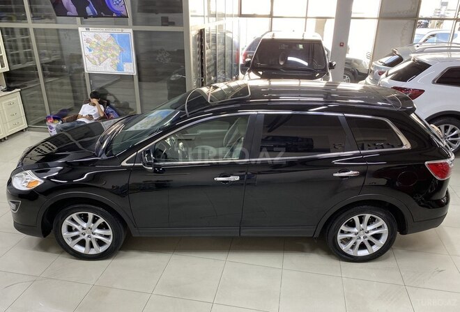 Mazda CX-9-8