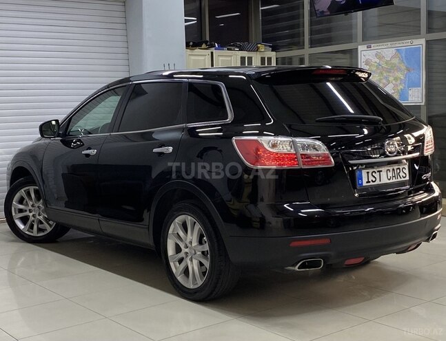 Mazda CX-9-12