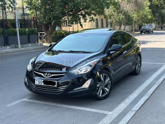 Hyundai Elantra-2