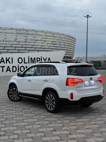 Kia Sorento-2