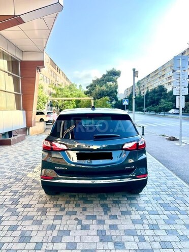 Chevrolet Equinox-7