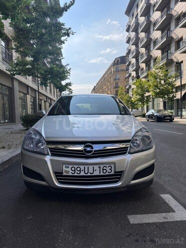 Opel Astra-1