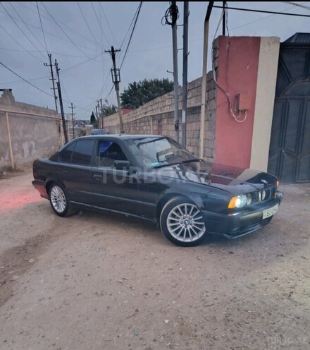 BMW 525-11