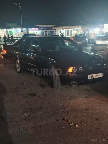 BMW 525-9