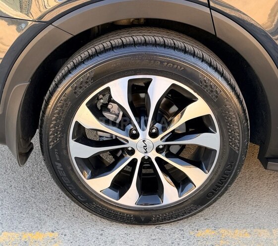 Kia Sorento-19