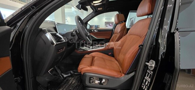 BMW X7-16