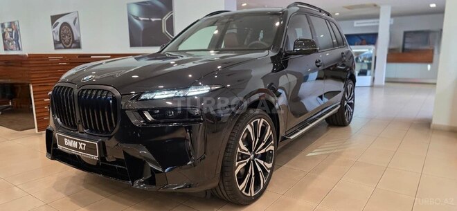 BMW X7-4