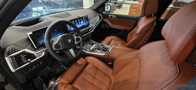 BMW X7-17