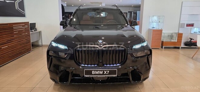 BMW X7-1