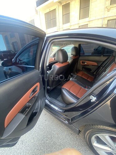 Chevrolet Cruze-5