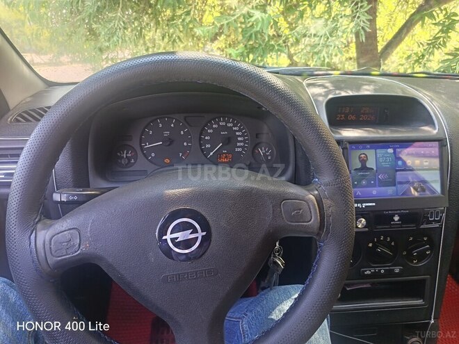 Opel Astra-2