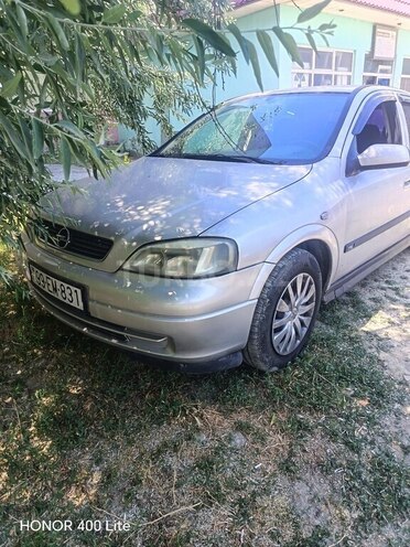 Opel Astra-1