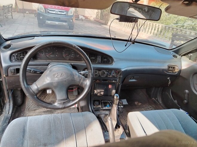 Hyundai Sonata-6