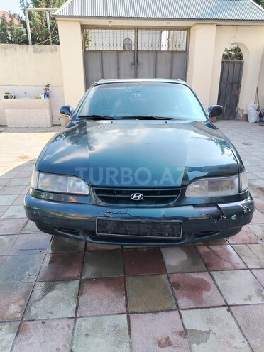 Hyundai Sonata-1