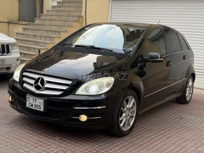 Mercedes B 170-1