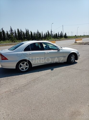 Mercedes C 240-6