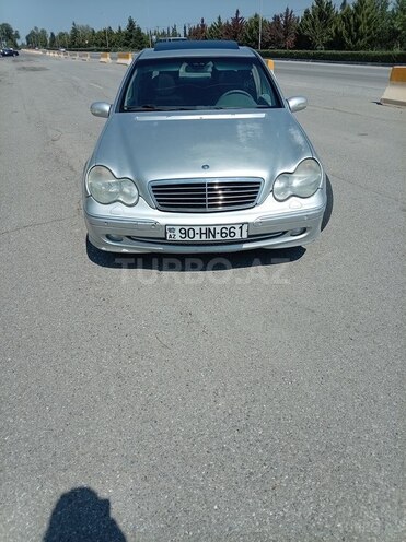 Mercedes C 240-12