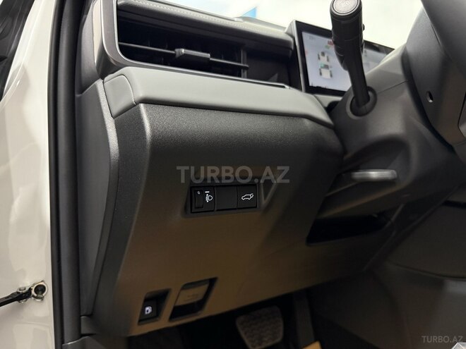 Toyota Wildlander-18