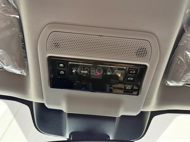 Toyota Wildlander-25