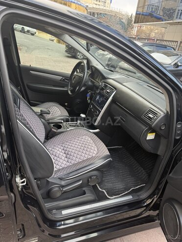 Mercedes B 170-11