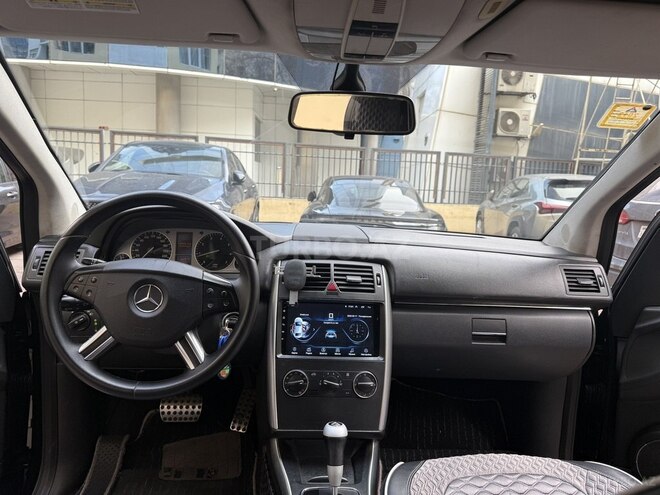 Mercedes B 170-7