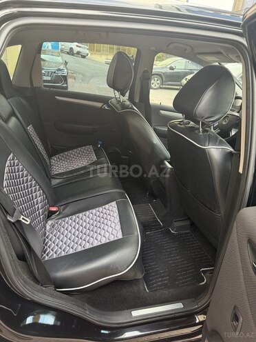 Mercedes B 170-10