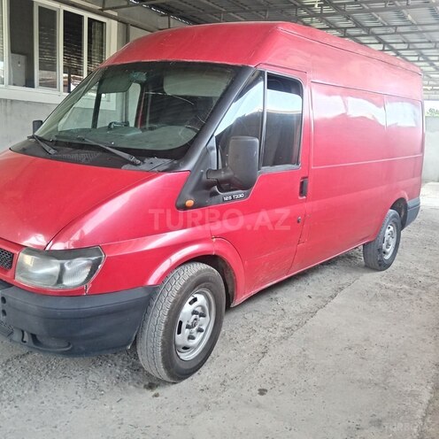 Ford Transit-3