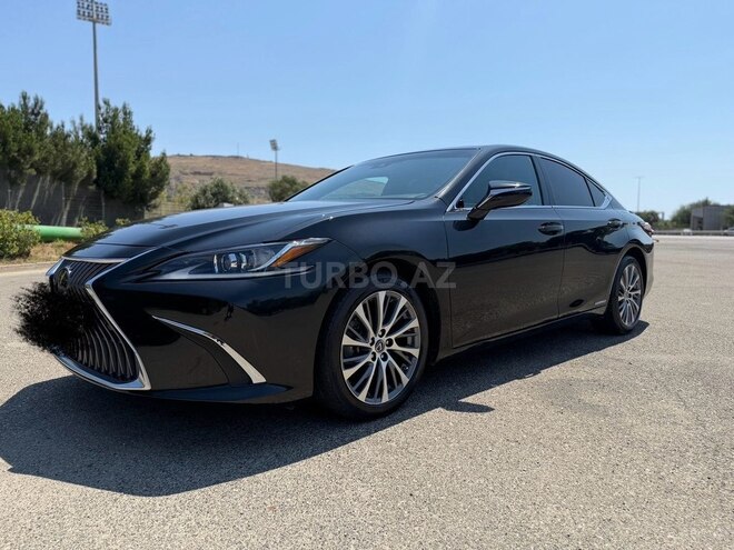 Lexus ES 300h-3