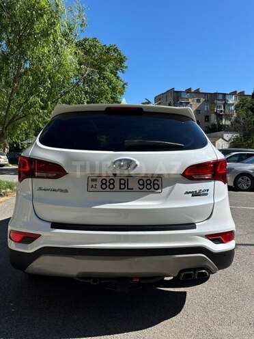 Hyundai Santa Fe-2