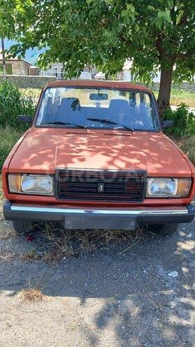LADA (VAZ) 2107-1