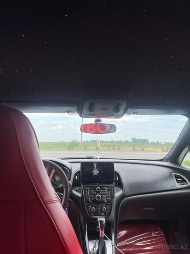 Opel Astra-11