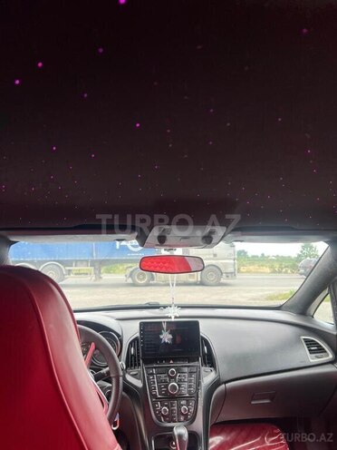 Opel Astra-12